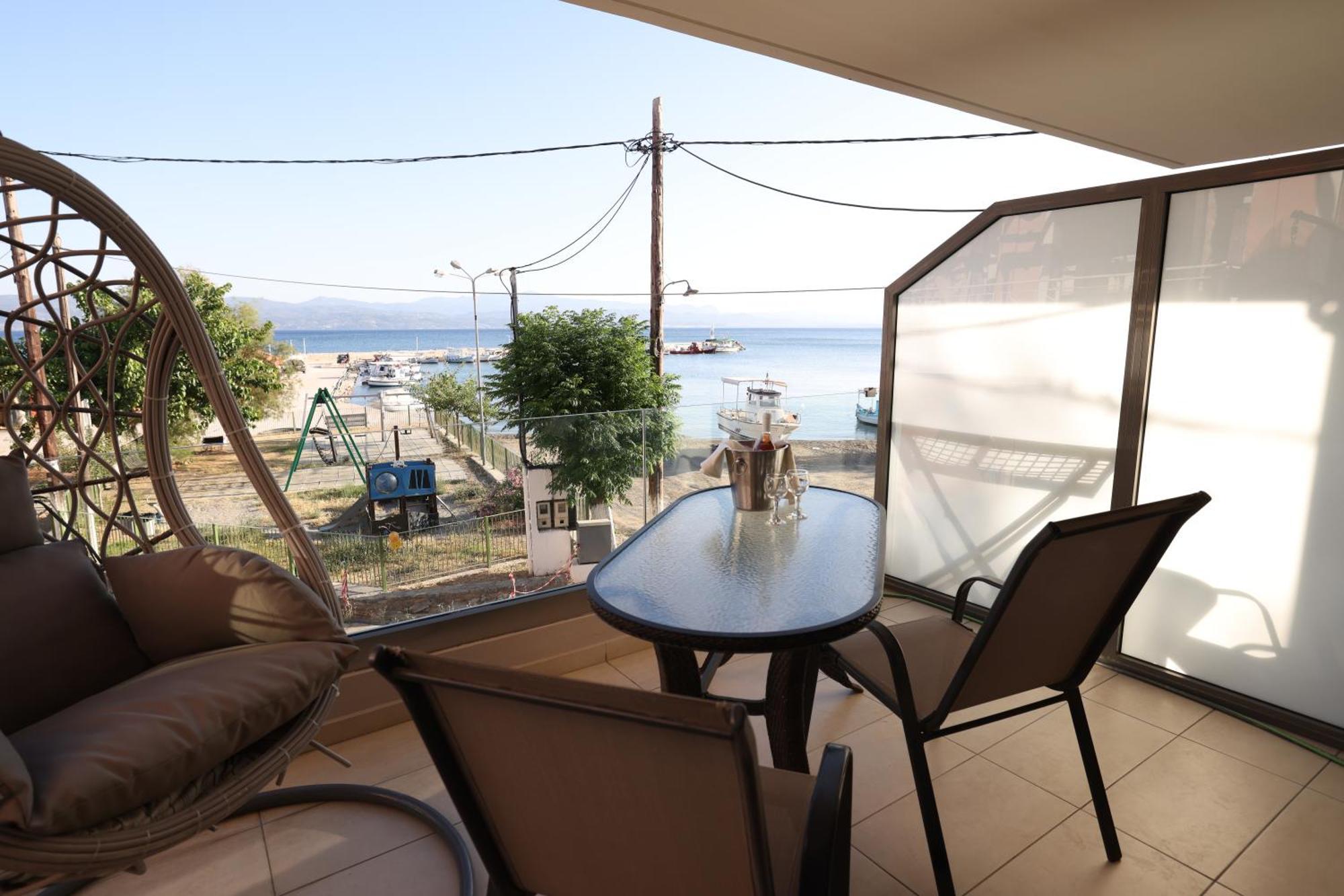 Filippos Apartments Amarynthos Exterior photo